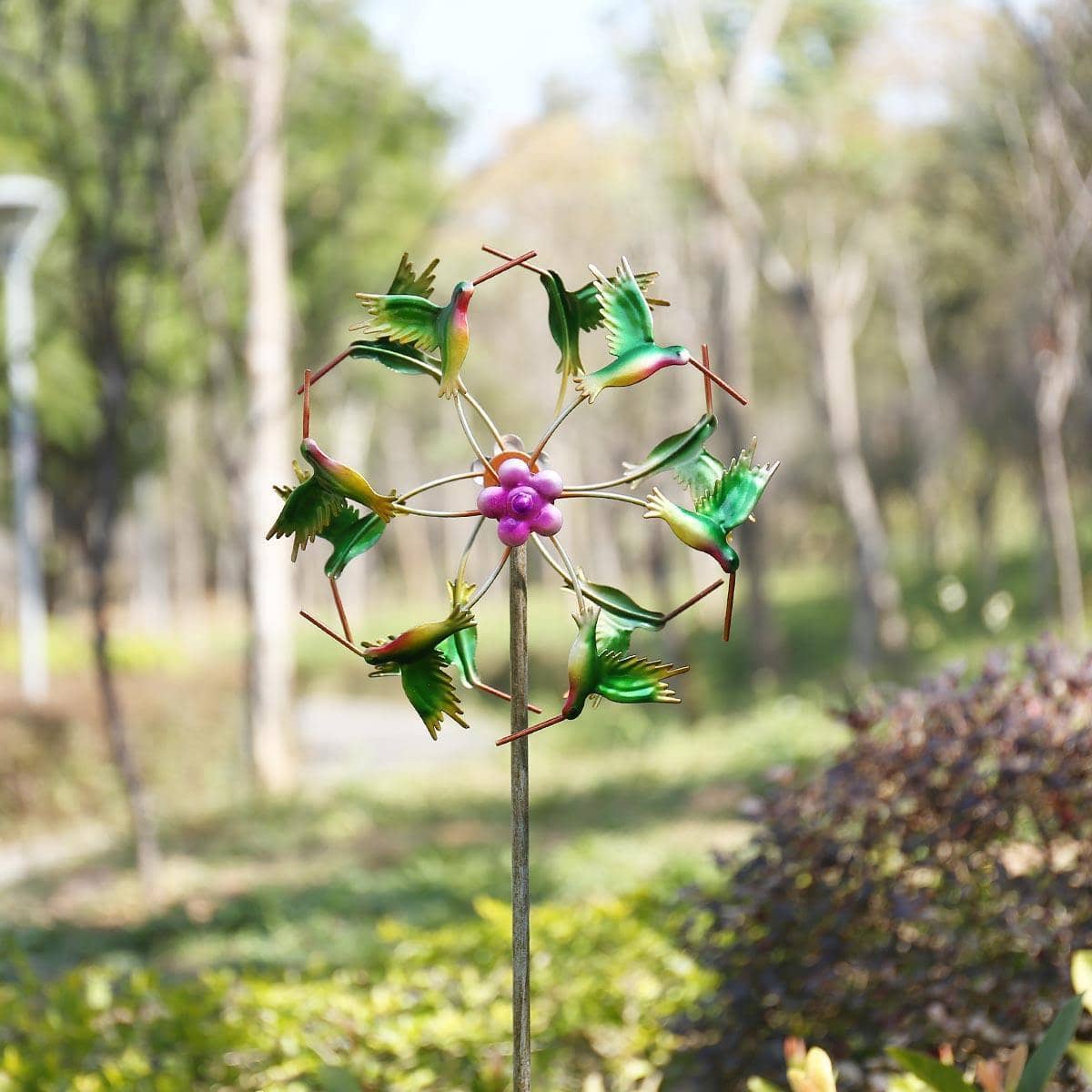 3D Wind Spinner - Stylish Garden Decoration That Watches the Wind Spin