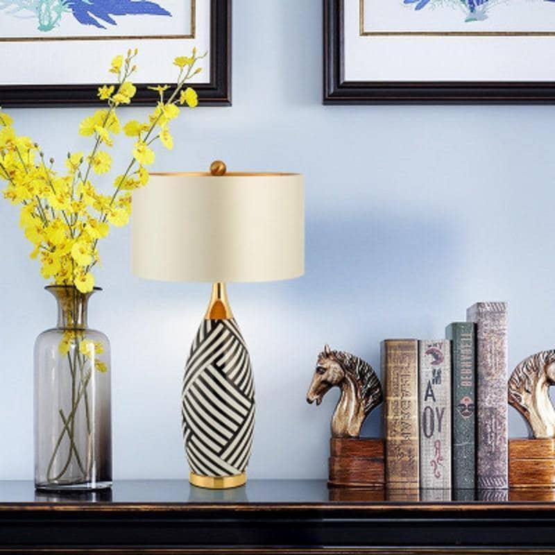 Contemporary Minimalist Ceramic Table Lamp - Illuminate Your Space with Style