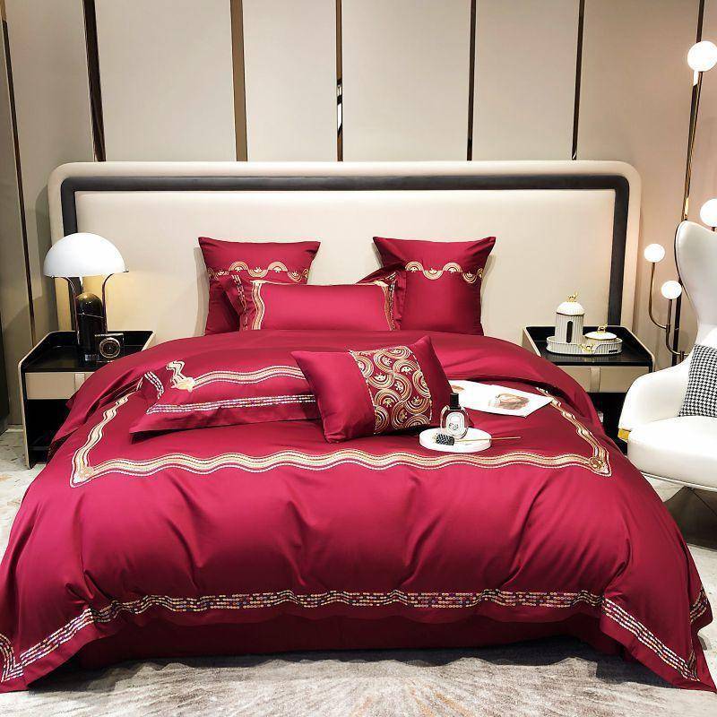 Elegant & Comfortable Luxurious Gold Embroidered Egyptian Cotton Bedding Set