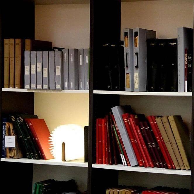 Get Lost in Your Book - 360 Degree LED Book Decor Lamp