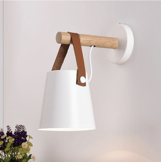 Ingenious Wall Mounted Lamp - Modern Design for Minimalist Spaces