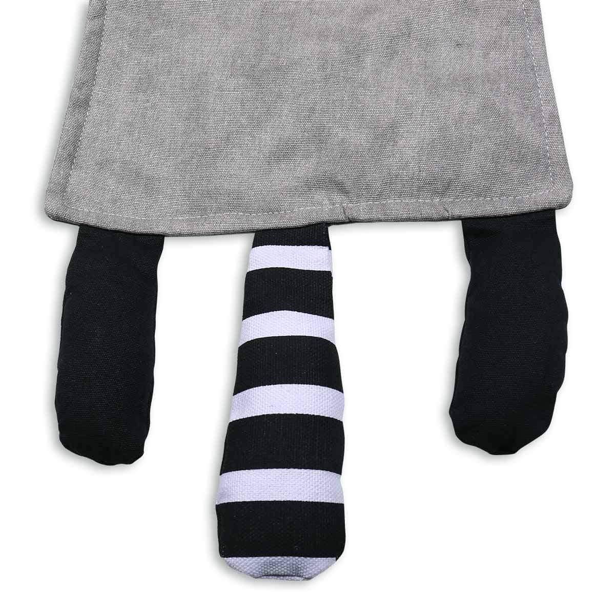 Raccoon Door Hanging Organizer - Stylish Storage