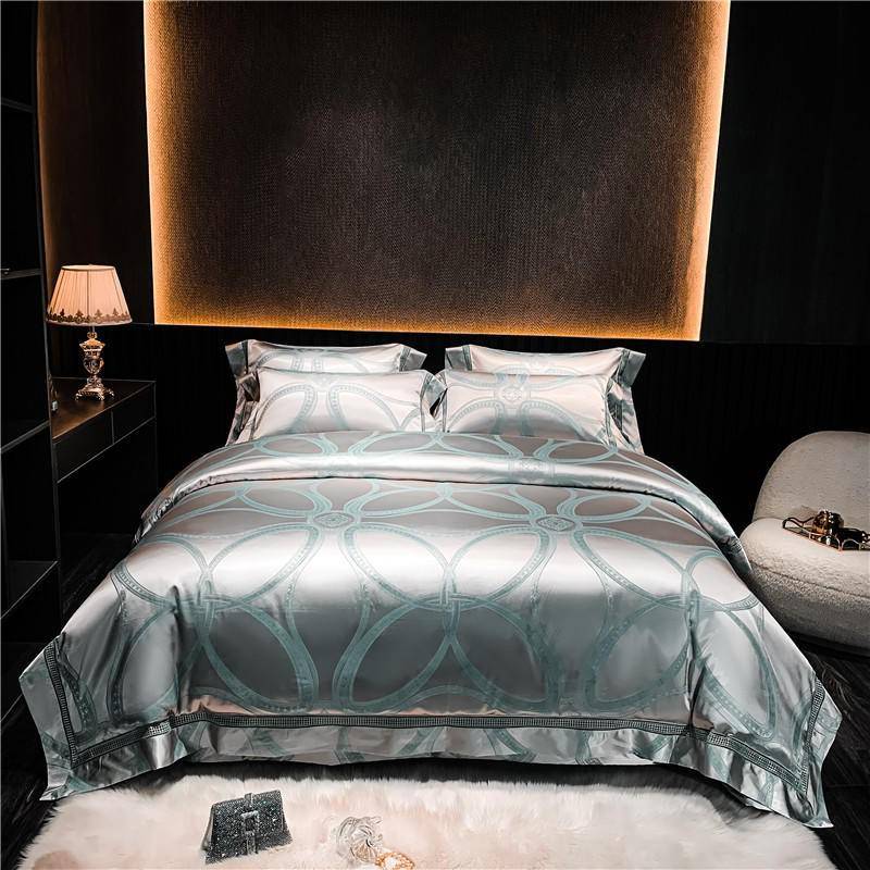 Shimmering Satin Duvet Cover Set - Glamorous & Elegant Bedding