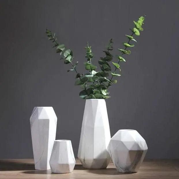 Stunning Marble Geometric Flower Vase: Adorn Your Space in Style