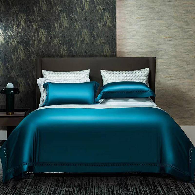 Supreme Solid Color 1500TC Egyptian Cotton Bedding Set: Luxurious Bedding for Queen, King, and Double Size