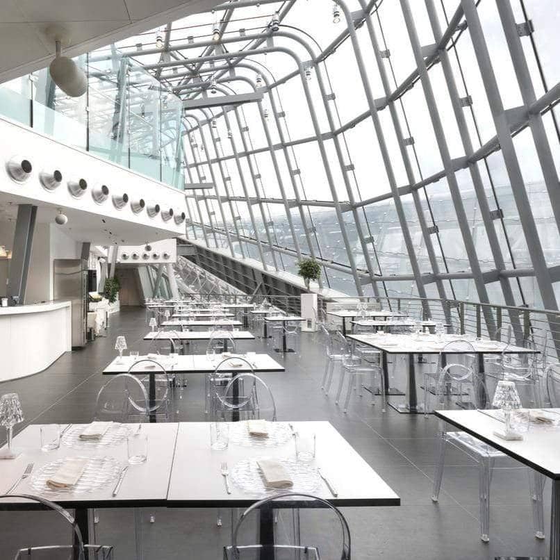 Victoria Ghost Transparent Dining Chair - Elegant & Modern Furniture for Home Decor