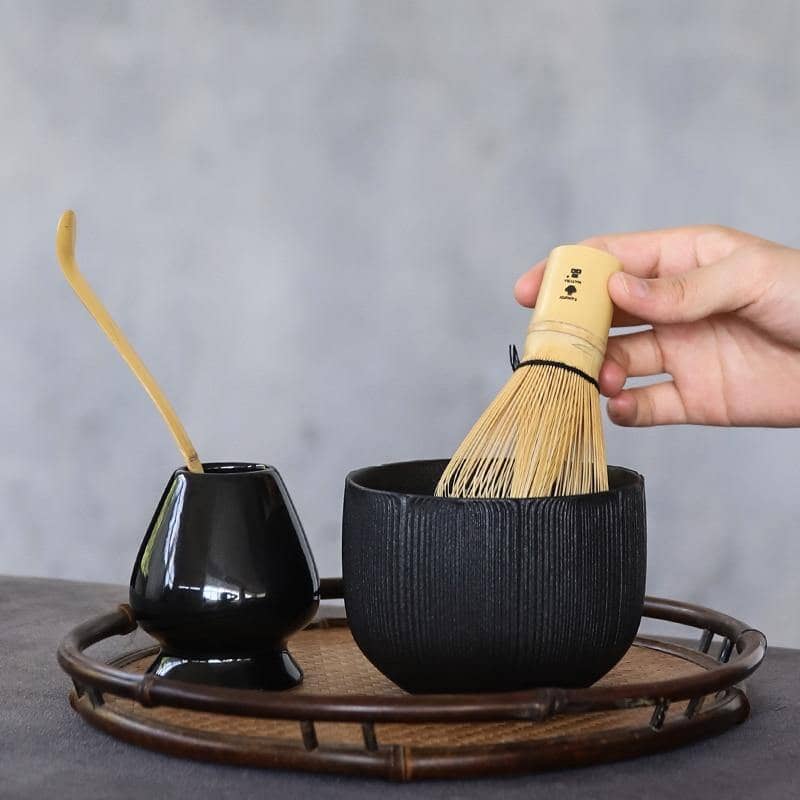 Authentic Matcha Bowl & Bamboo Whisk Set - Experience the Art of Tea