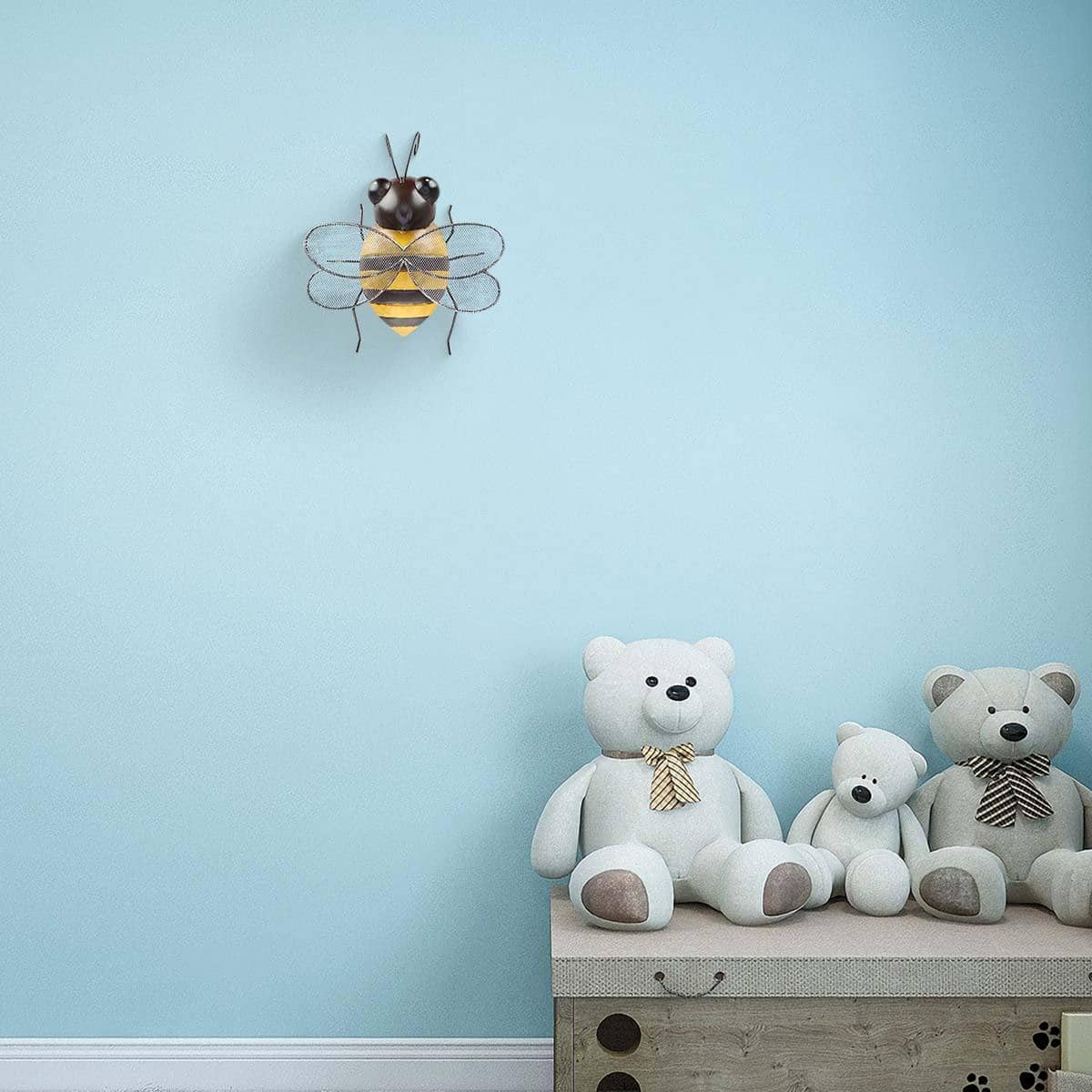 Buzzing Bee Iron Decoration - Handcrafted with Eco-Friendly Finish