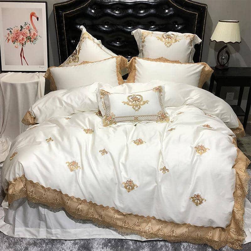 Golden Embroidery Royal Bedding Set: Elegant and Comfortable with Egyptian Cotton