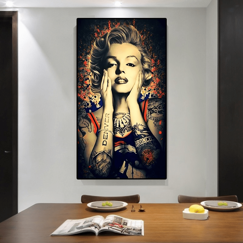 Iconic Marilyn Monroe: Timeless