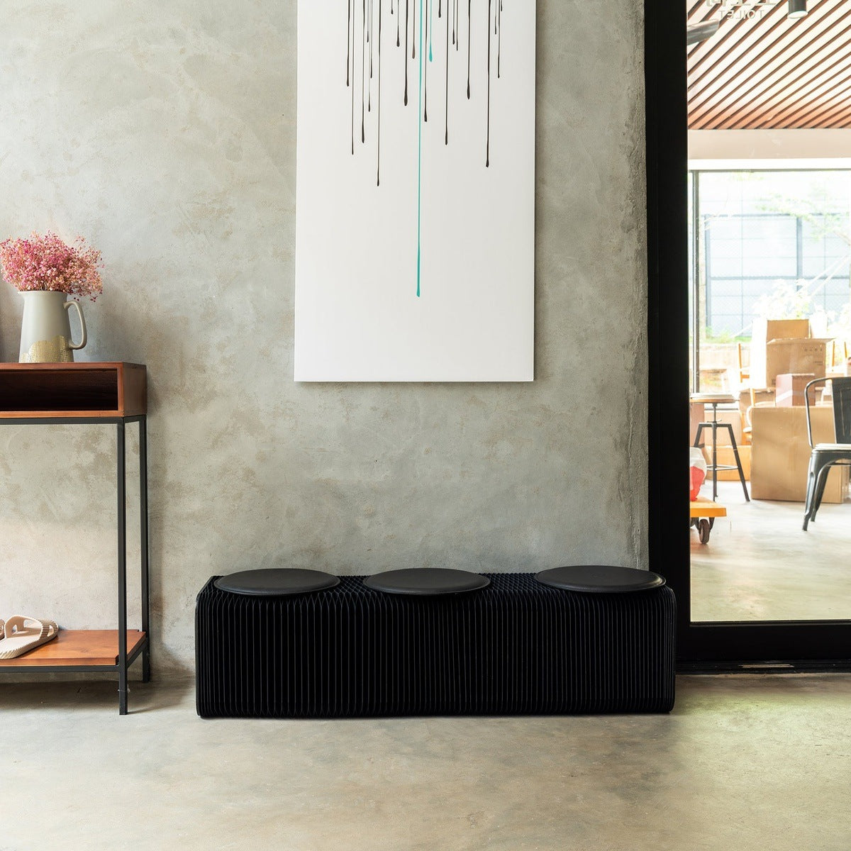 Innovative Accordion Folding Kraft Paper Sofa Bench: Functional Art