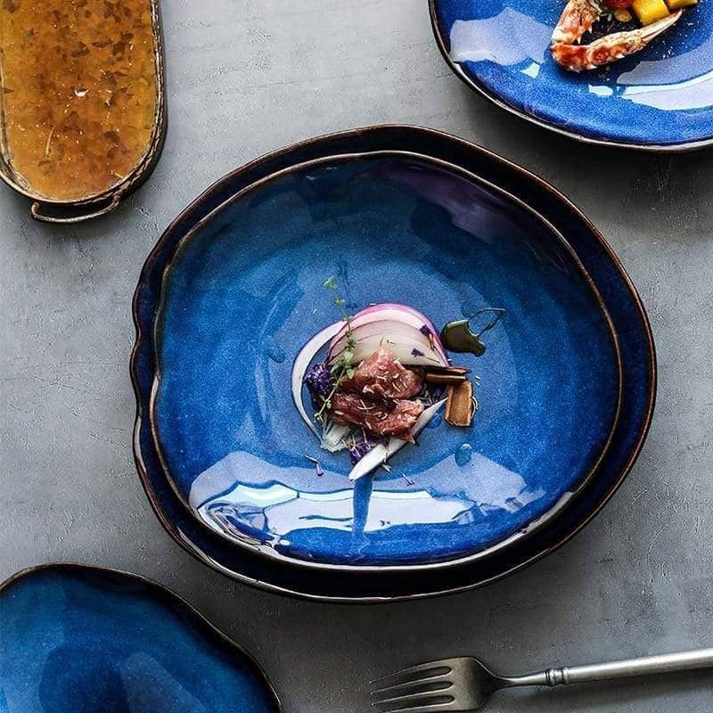 Ocean-Themed Plates - Unique and Vibrant Dinner Table Decor