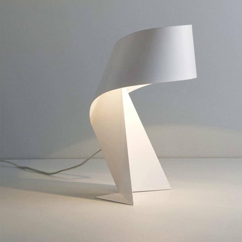 Origami-Inspired Minimalist Side Table Lamp: Artful Lighting