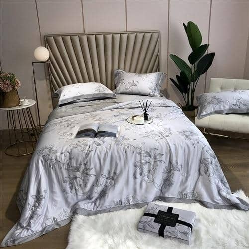 Tencel Silk Throw Blanket Quilt Comforter Pillowcase Bedding Set: Luxurious Bedding Collection
