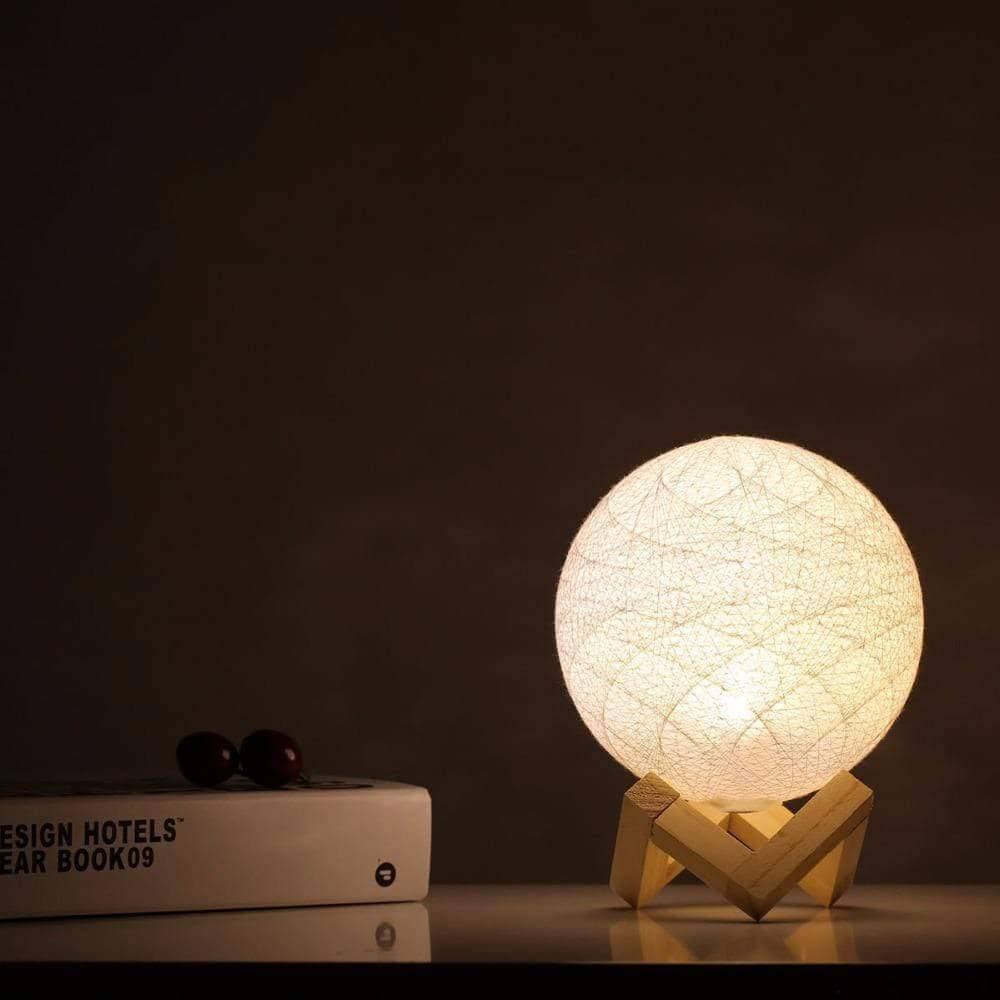 Yarn Moon Table LED Lamp - Dreamy Romance